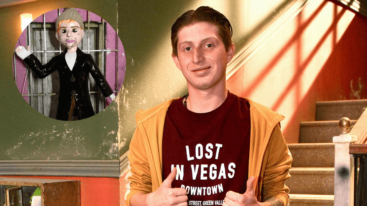 Crean piñata de 'Benito Rivers' como homenaje al actor Octavio Ocaña