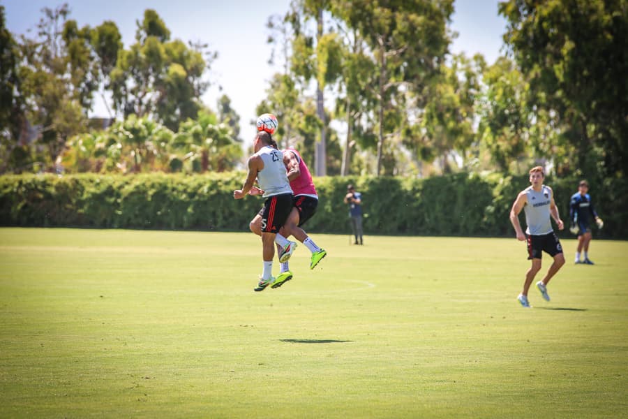 El crack mexicano "Giovani Dos Santos" fue presentado ante los medios como jugador oficial del LA Galaxy donde será su nueva casa por cuatro temporadas.
