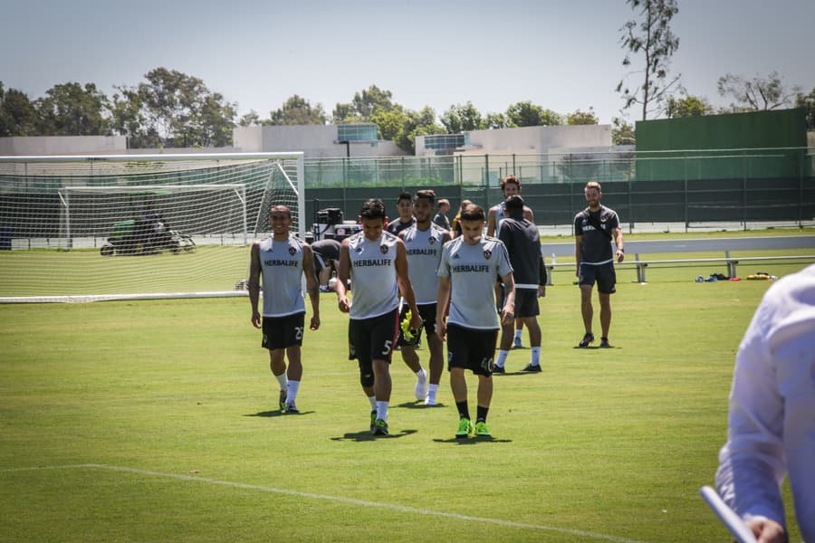 El crack mexicano "Giovani Dos Santos" fue presentado ante los medios como jugador oficial del LA Galaxy donde será su nueva casa por cuatro temporadas.
