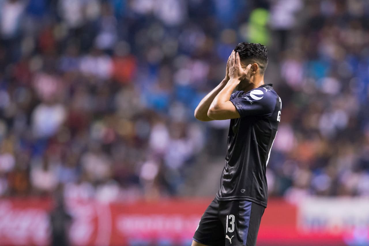 ¡Demasiado camote! Puebla aplacó a un Chivas que no camina