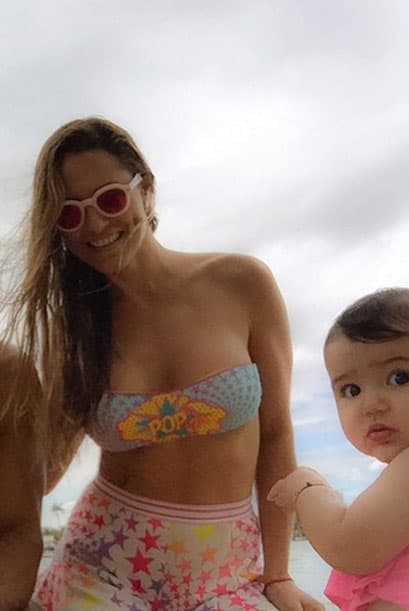 Insistimos, Regina se ha llevado toda nuestra atención con los bellos gestos que hace en cada una de las fotos.