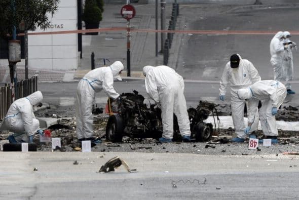 Una operación con la que el Gobierno del conservador Andonis Samarás quiere lanzar una primera señal de que el país se está recuperando e independizando de la troika de acreedores.