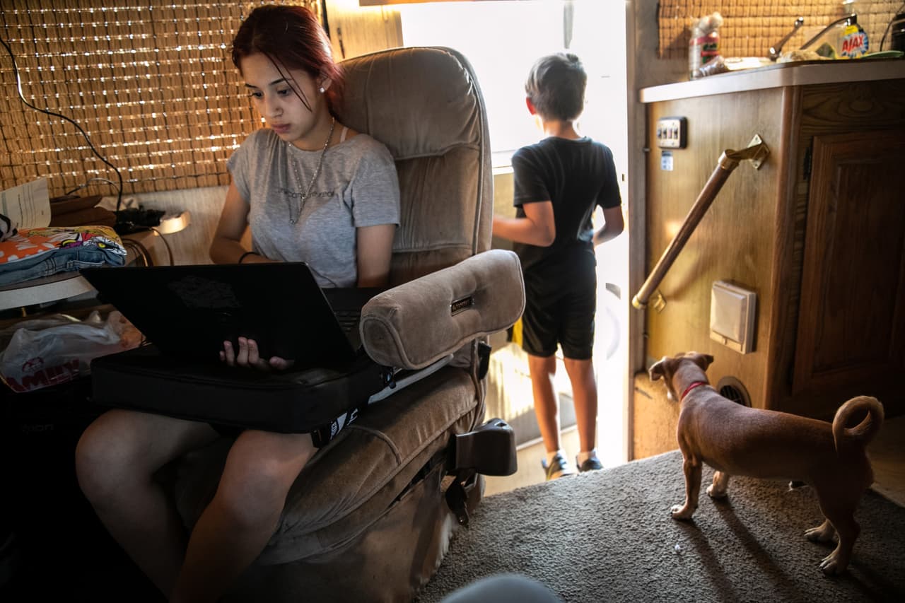 Estudiantes podrán acceder a Internet gratis bajo nuevo programa en Los Ángeles