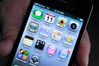 A sus dos años salvó a su mamá con un celular