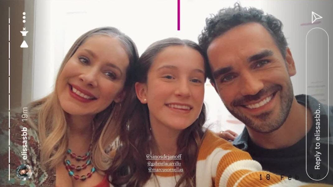 Elissa da vida a Sofi en 'Si nos dejan', la hija del personaje de Marcus Ornellas y Gabriela Carrillo.
<br>