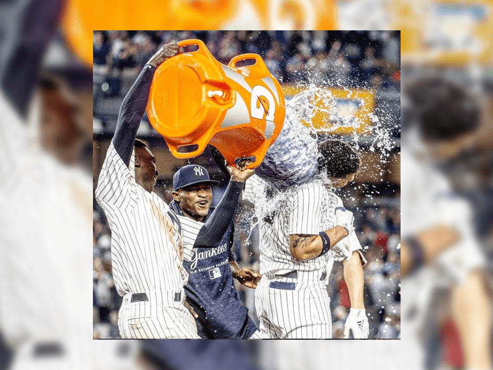 Causi, fotógrafo deportivo reconocido en el mundo del deporte neoyorkino por más de 20 años, falleció a causa del coronavirus. Sus fotografías destacaron por estar en el lugar adecuado y en el momento ideal.