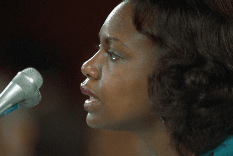 Lo que le pasó a Anita Hill en el Senado en 1991 no sucedería hoy con Christine Ford, ¿o sí?