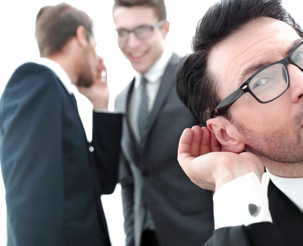 Si te llegan rumores de cambios en tu trabajo, antes de darlos por hecho revisa bien su origen.