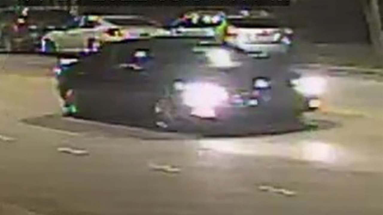 La Policía difundió la imagen del auto que habría atropellado a Alfonso, al parecer un Chevrolet negro.