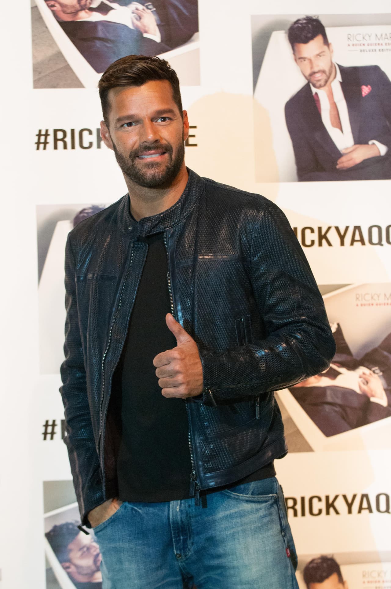 El cantante boricua decidió que había llegado el momento de ser padre y lo hizo por partida doble.