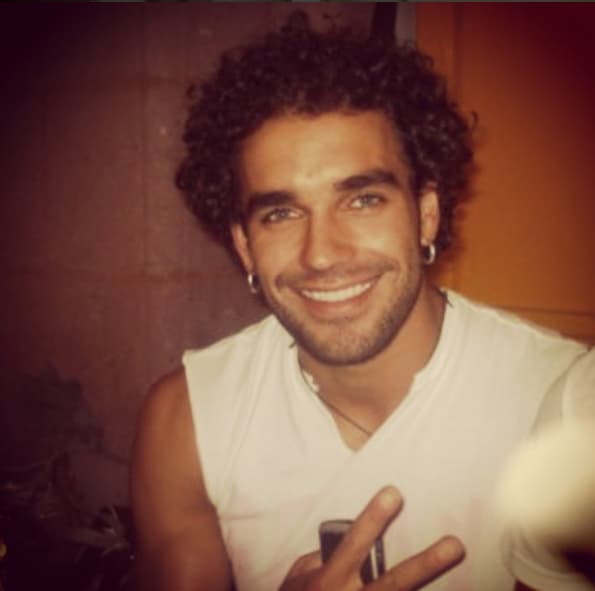 Corría el año 2009 cuando por primera vez Marcus apareció en la pantalla chica y fue en el reality show "Me quiero enamorar".