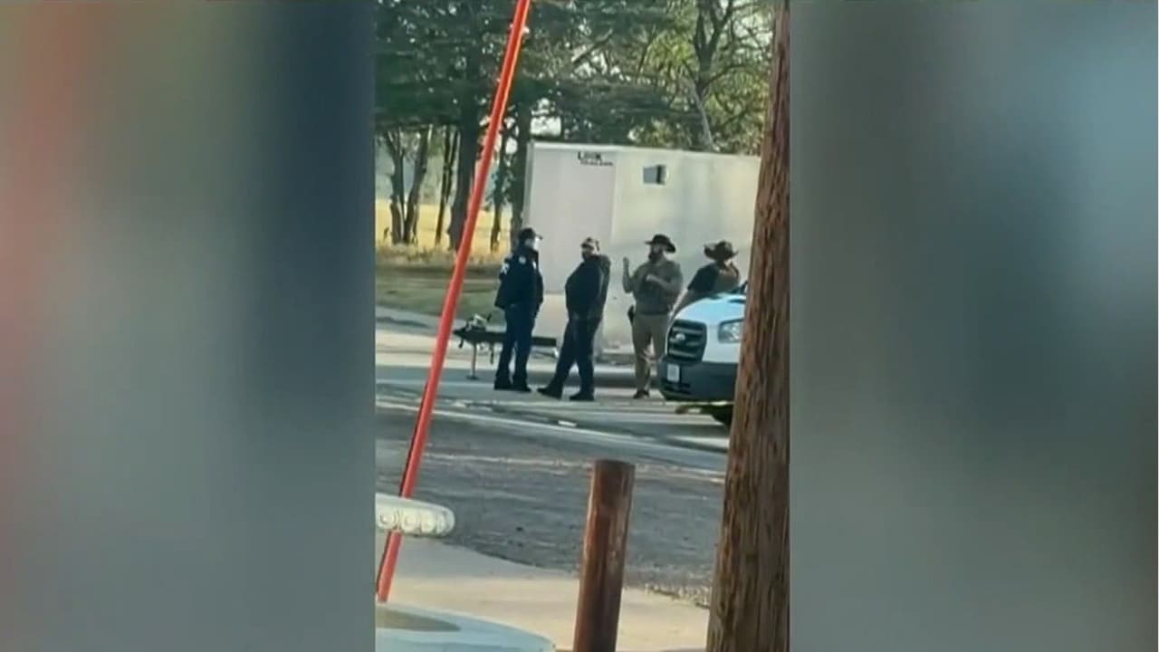 "Está afectando también a la gente con documentos": Operativos de ICE ponen en alerta al suroeste de Kansas