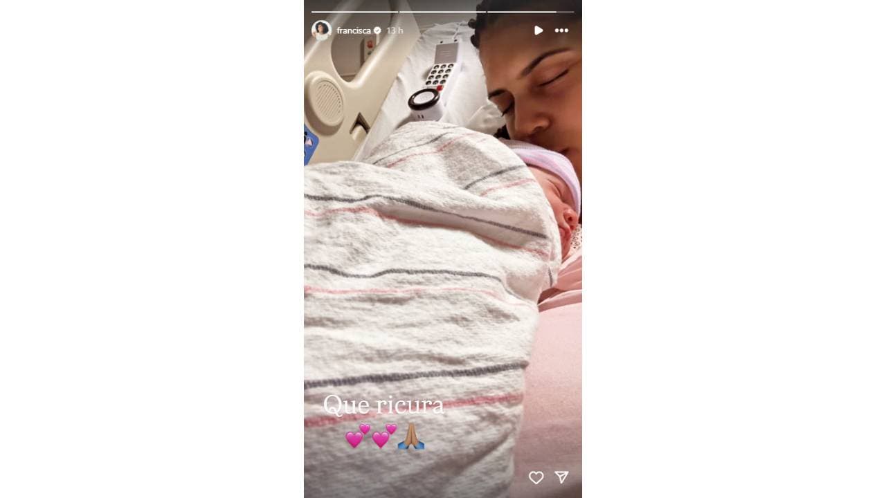 Francisca compartió este tierno momento con su hija.