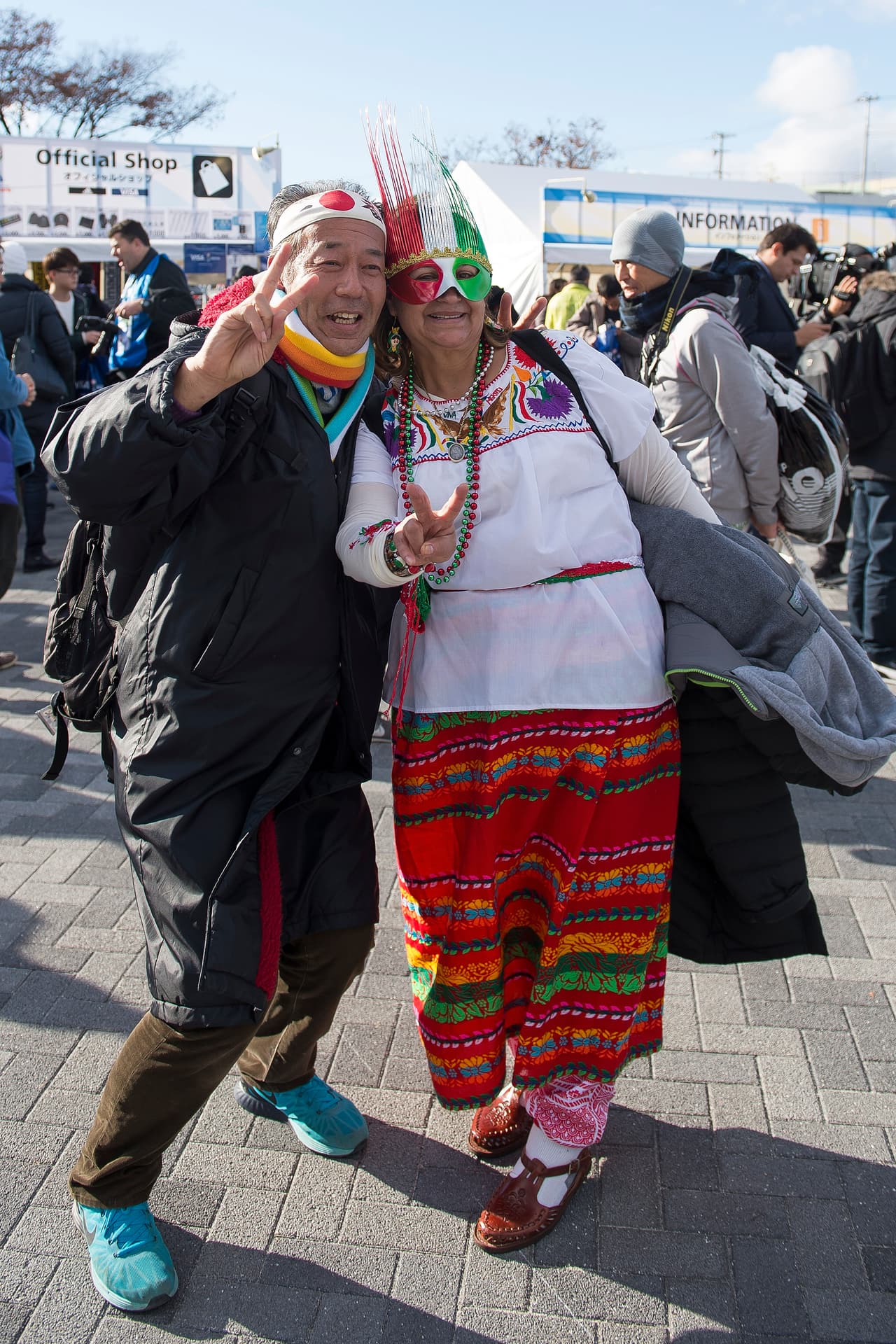 El folclore mexicano no pudo faltar en el Estadio de la Ciudad de Suita de Osaka, Japón.