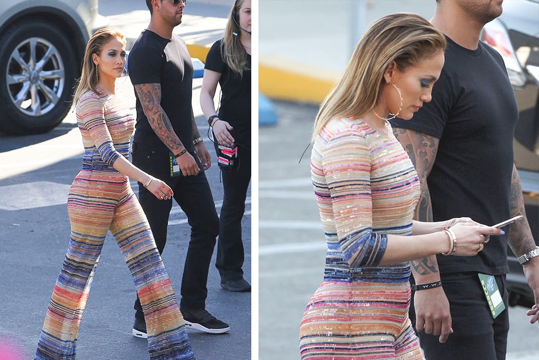 Hace unos días, y para presumir sus exhuberantes curvas, usó un extraño modelito que llamó la atención.