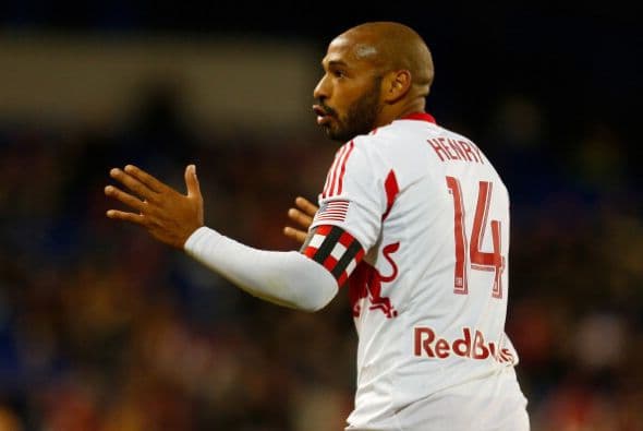 10. THIERRY HENRY. El francés es el único del listado que actualmente juega en un equipo estadounidense, pues es capitán de los Red Bulls de NY.