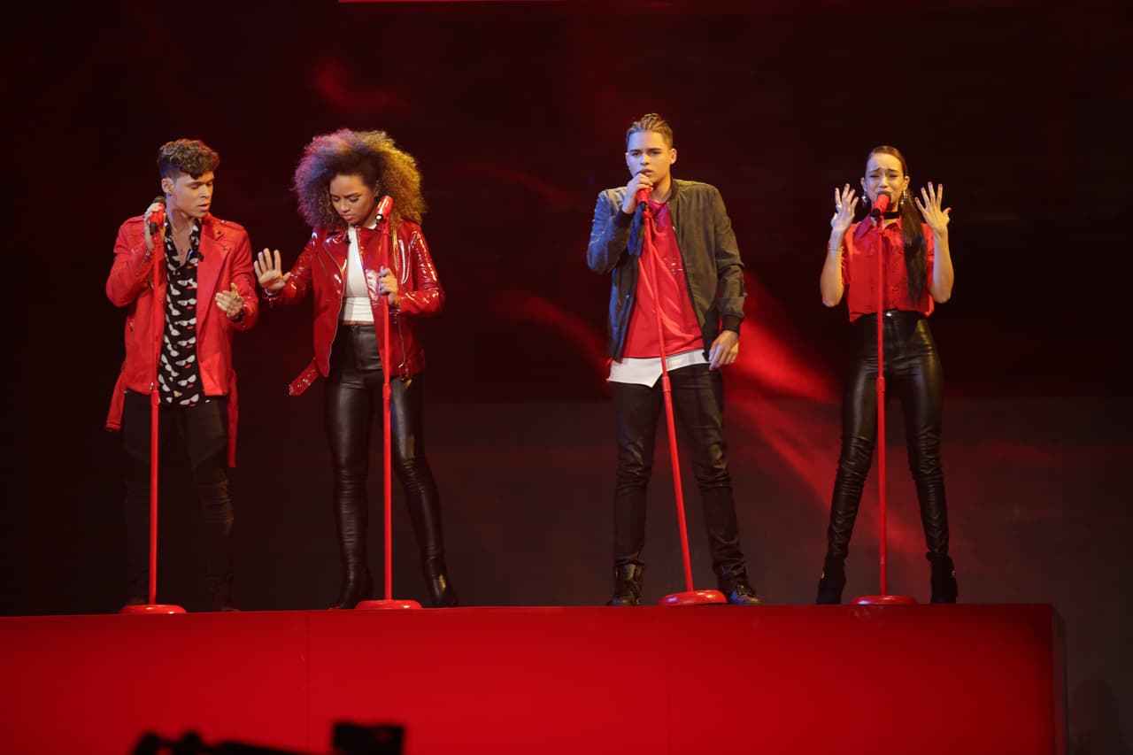 En el quinto show en vivo, Garmandy, Alondra, Brian y Verónica se lucieron con un tema de Romeo Santos y Mario Domm.