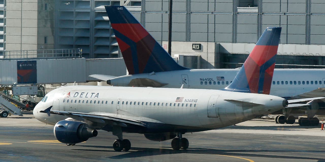 Si usted no usa aviones como medio de transporte doméstico.