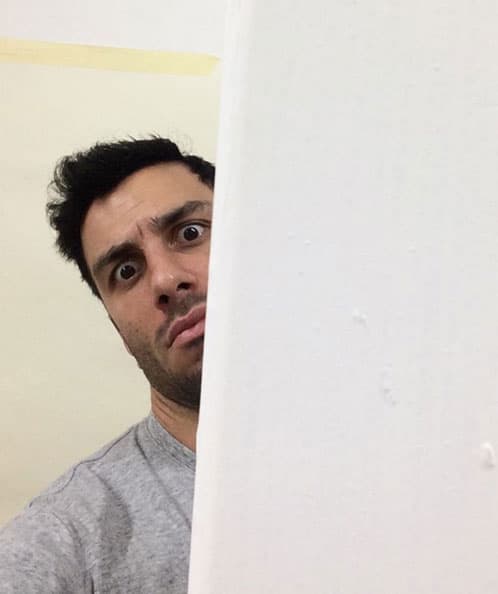 Se nota que tiene un divertido sentido del humor.