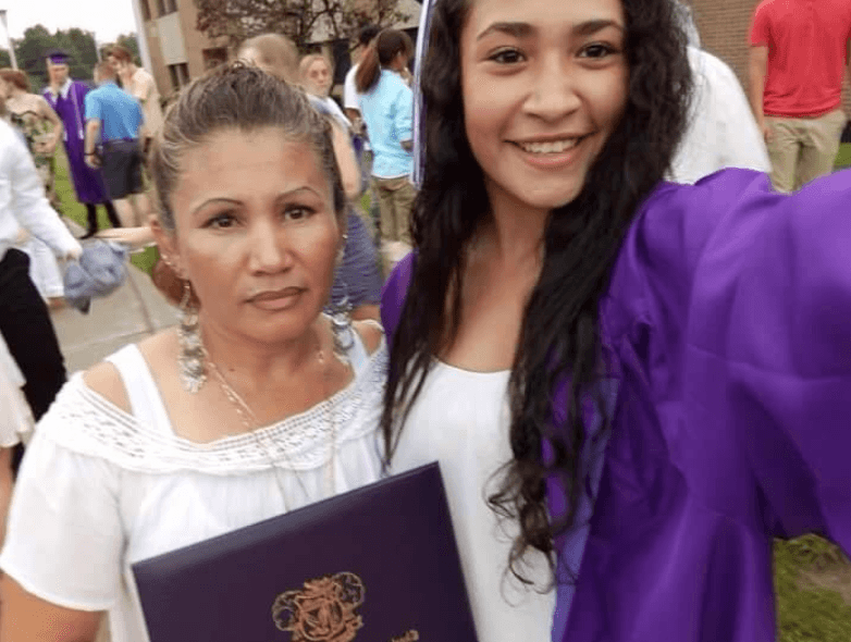 Rosa Aminta Maldonado (i) y Rosa Lee Maldonado (d). 
<br>