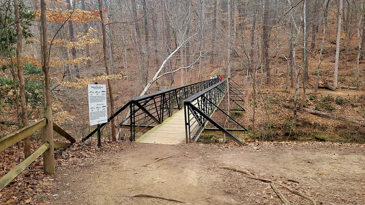 Este destino de casi 6,000 acres es perfecto para una excursión de un día para aquellos que buscan una red de senderos para caminatas.