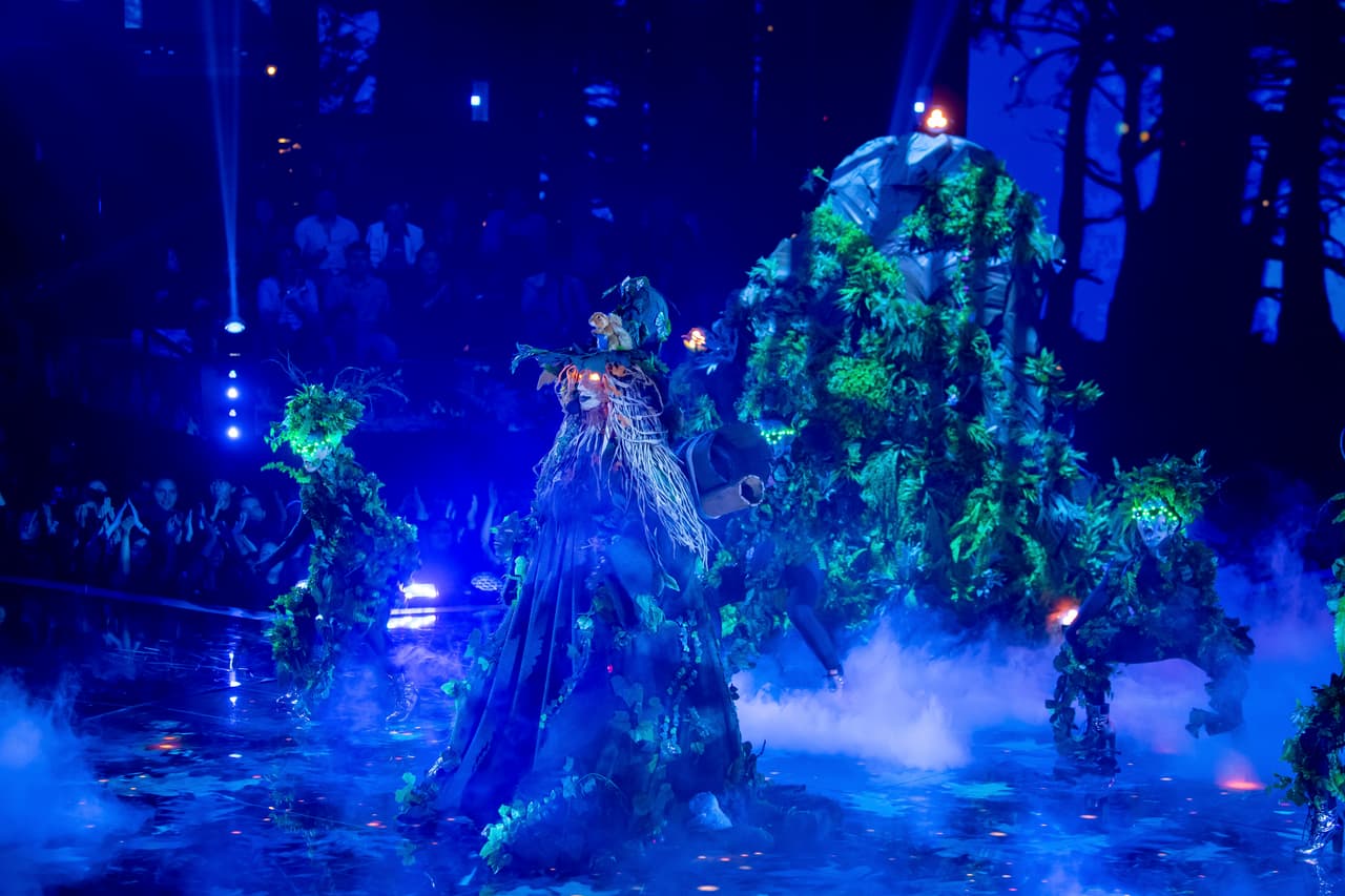 Hechicera resultó muy hábil para contestar a los cuestionamientos de los investigadores y por esa razón se mencionaron los nombres de Lorena de la Garza, María Elena Saldaña y Lolita Cortés.