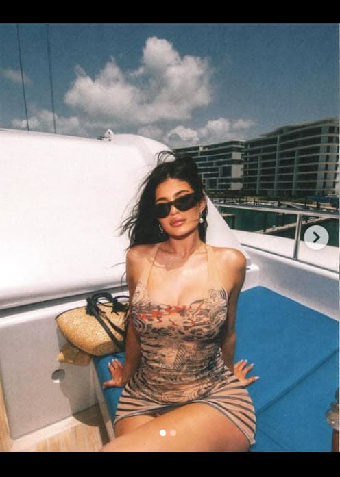 La propia Kylie Jenner se encargó de presumir el viaje y fiesta a través de sus redes sociales. 
<br>