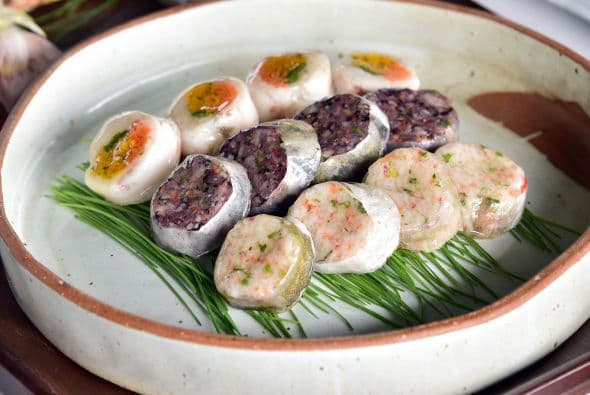 Durante la semana de la comida en Seúl, hicieron una demostración de lo elegante y coloridos que son los platillos coreanos.