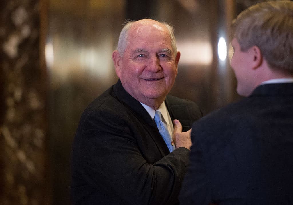 Trump dejará fuera de su gobierno a los hispanos con Sonny Perdue como nominado a secretario de Agricultura