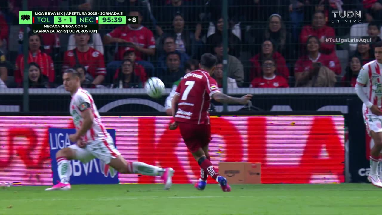 ¡TIRO ATAJADO! disparo por Helinho.