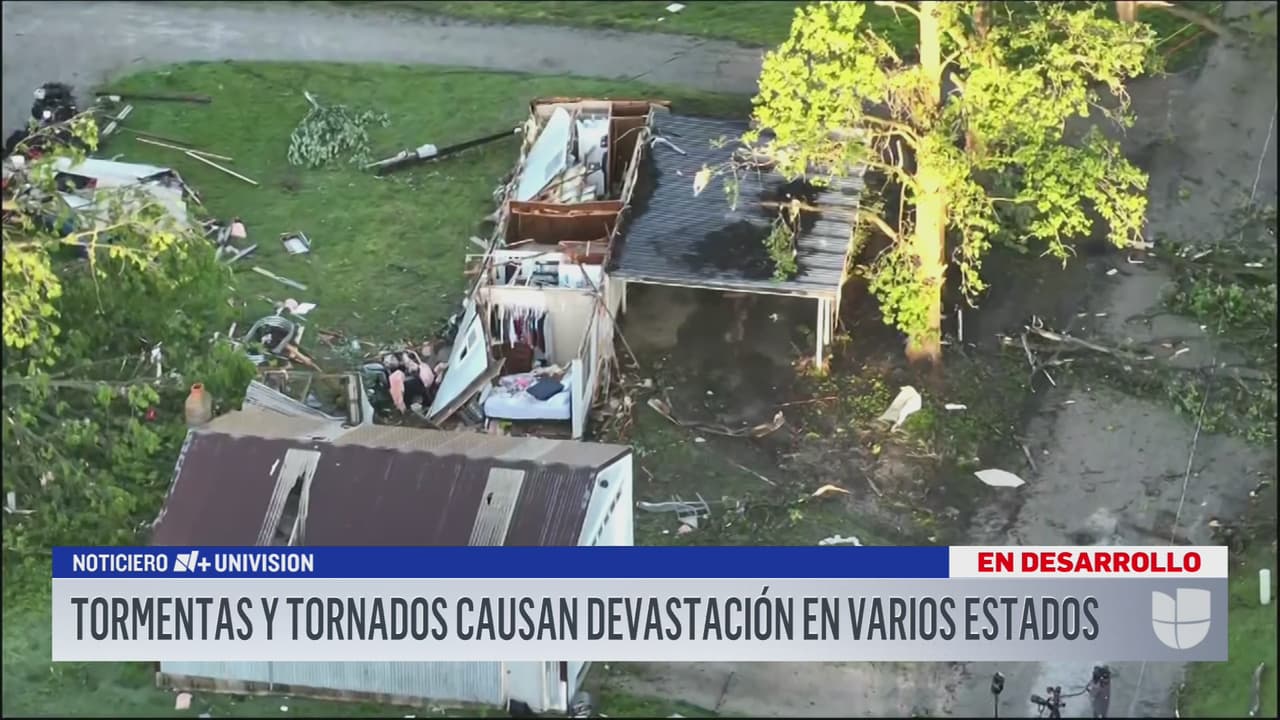 Video: Así se ven desde el aire daños en poblado de Illinois por el paso de un tornado; sigue la alerta por tormentas