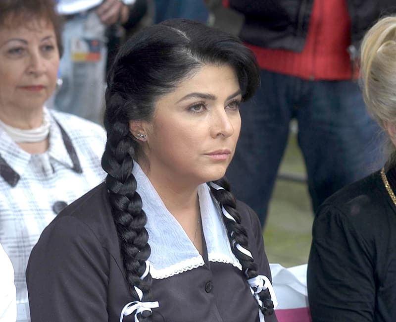 ¡Hasta la vimos con un look muy parecido en "Triunfo del Amor"!