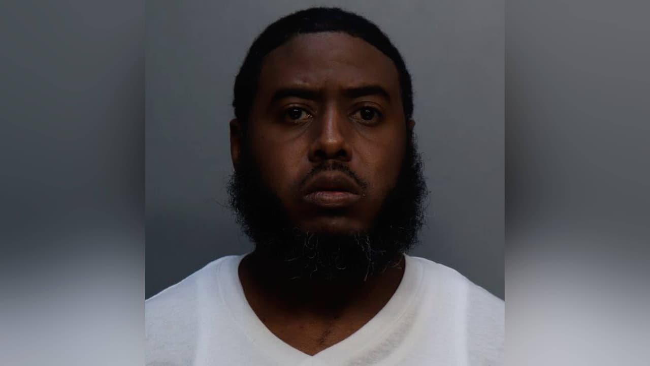 Exconvicto es acusado de disparar cuatro veces a un hombre en la Pequeña Habana