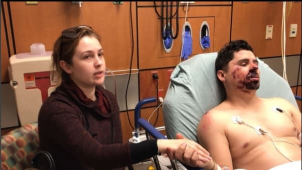 Tras el fuerte incidente, Larry compartió paso a paso sus curaciones. Su esposa Kenya Ontiveros no se separó del artista durante su estancia en el hospital.
<br>