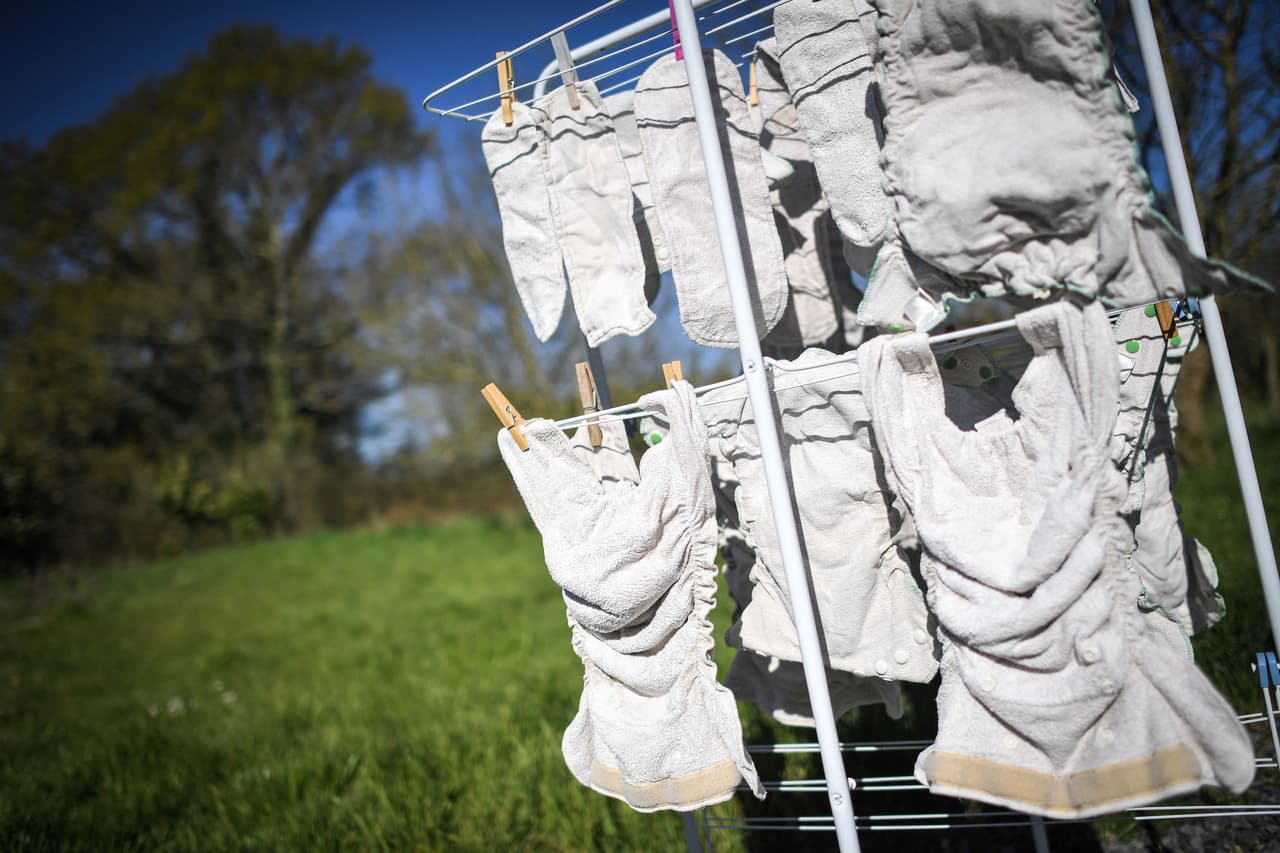 La exención fiscal será del 1 de julio del 2022 a junio 30 del 2023. Para más información 
<a href="https://floridarevenue.com/DiapersandClothing/Pages/default.aspx" target="_blank">puedes entrar aquí. </a>
<br> 
<br>