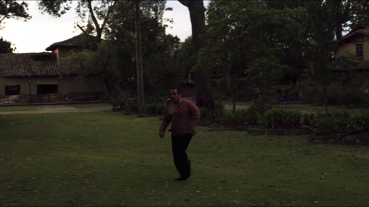 The Nuevo Laredo drug lord fled on foot; he ran through several houses.