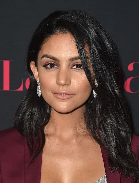 Bianca Santos, es una actriz estadounidense mejor conocida por su papel de "Lexi Rivera" en la nueva serie de ABC Family 'The Fosters'.
