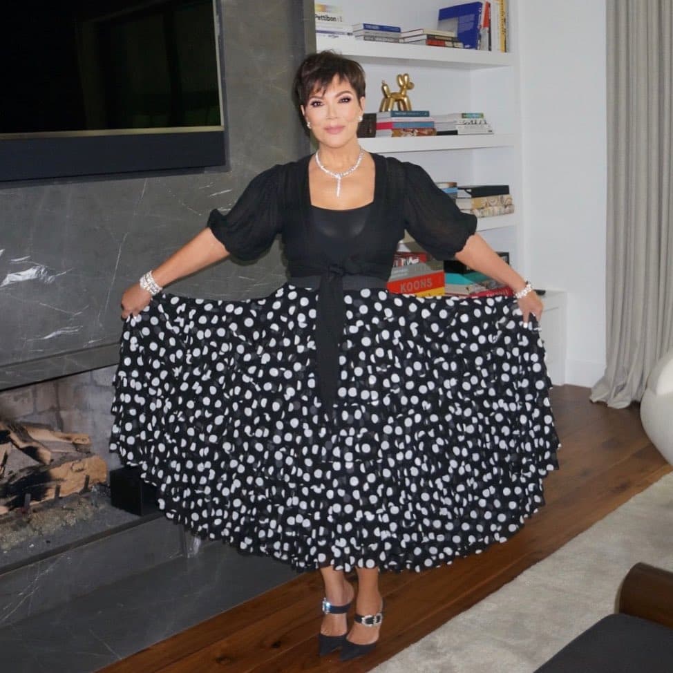 La matriarca del clan Kardashian confesó que en un inicio pretendía que sus retoños hicieran su vida lo más "normal" que se pudiera, sin embargo, se percató de que eso no funcionaría al ser una estrella de la pantalla chica.