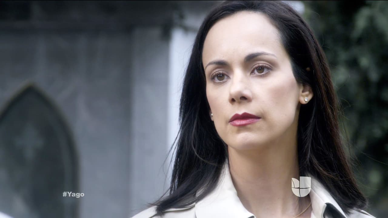 En Yago, Sara recuerda con nostalgia su doloroso pasado y al visitar la tumba de Omar se lamentó todo el daño que le hizo.