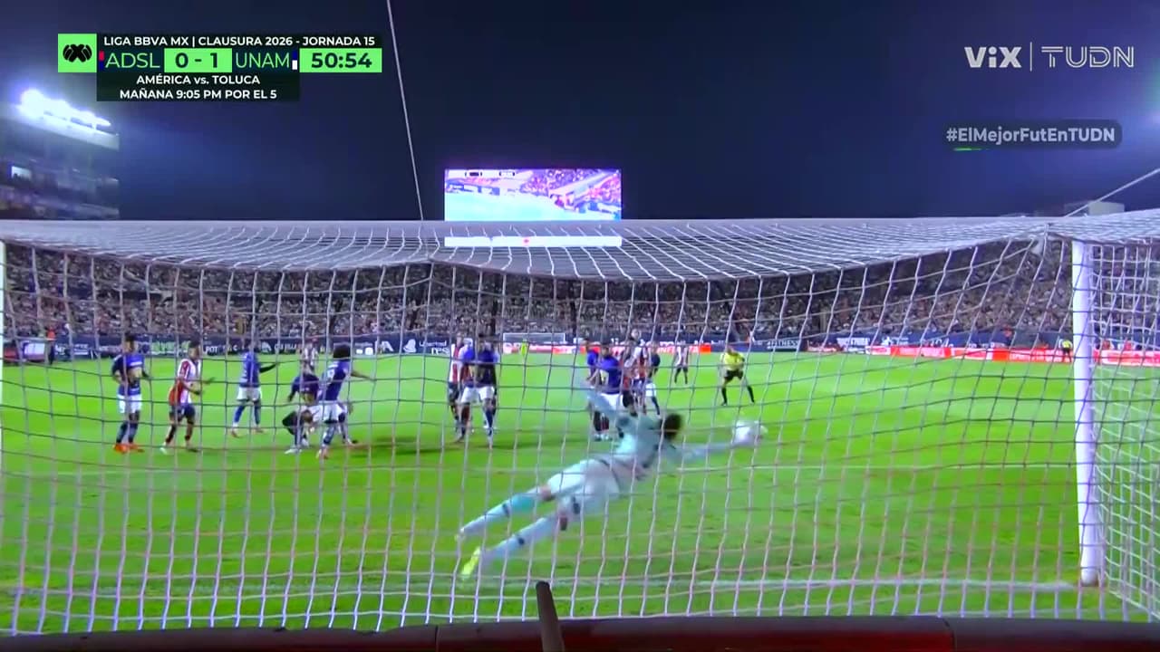 ¡Monumental atajada! Keylor Navas salva a Pumas como verdadero héroe