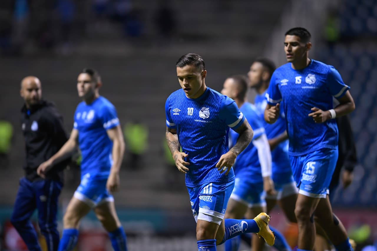 El Estadio Cuauhtémoc quería ver ganar al Puebla, por primera vez en el torneo, tras el descalabro ante Pumas en la fecha pasada.