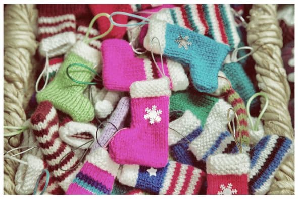 Adornos cálidos para tu árbol de navidad