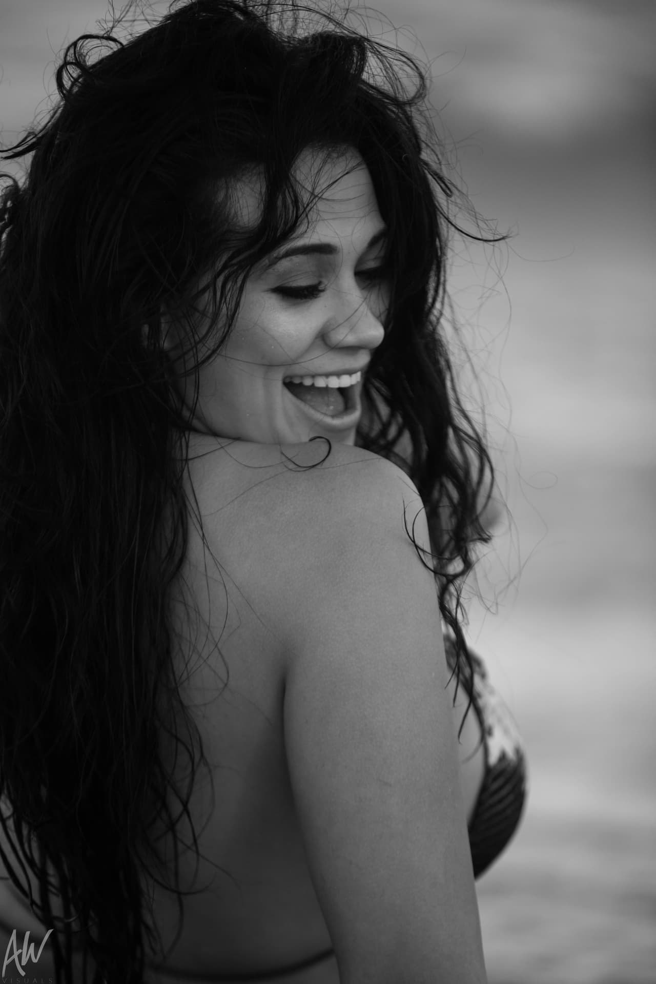 Aqu铆 te presentamos las fotos nunca antes vistas de su sesi贸n fotogr谩fica en 'la ciudad del sol'.