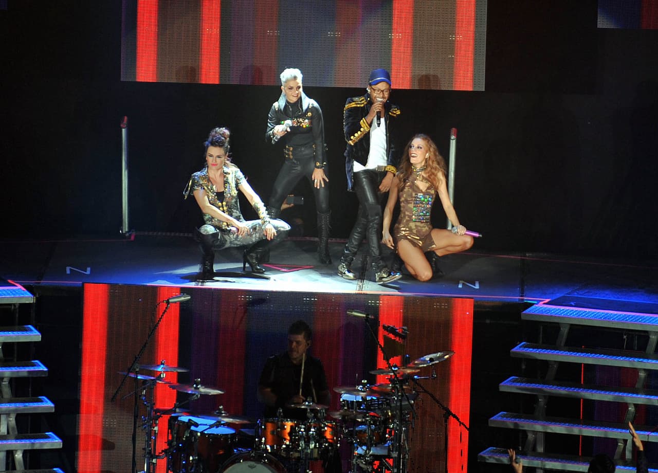 Reviviendo sus grandes éxitos de los 90.