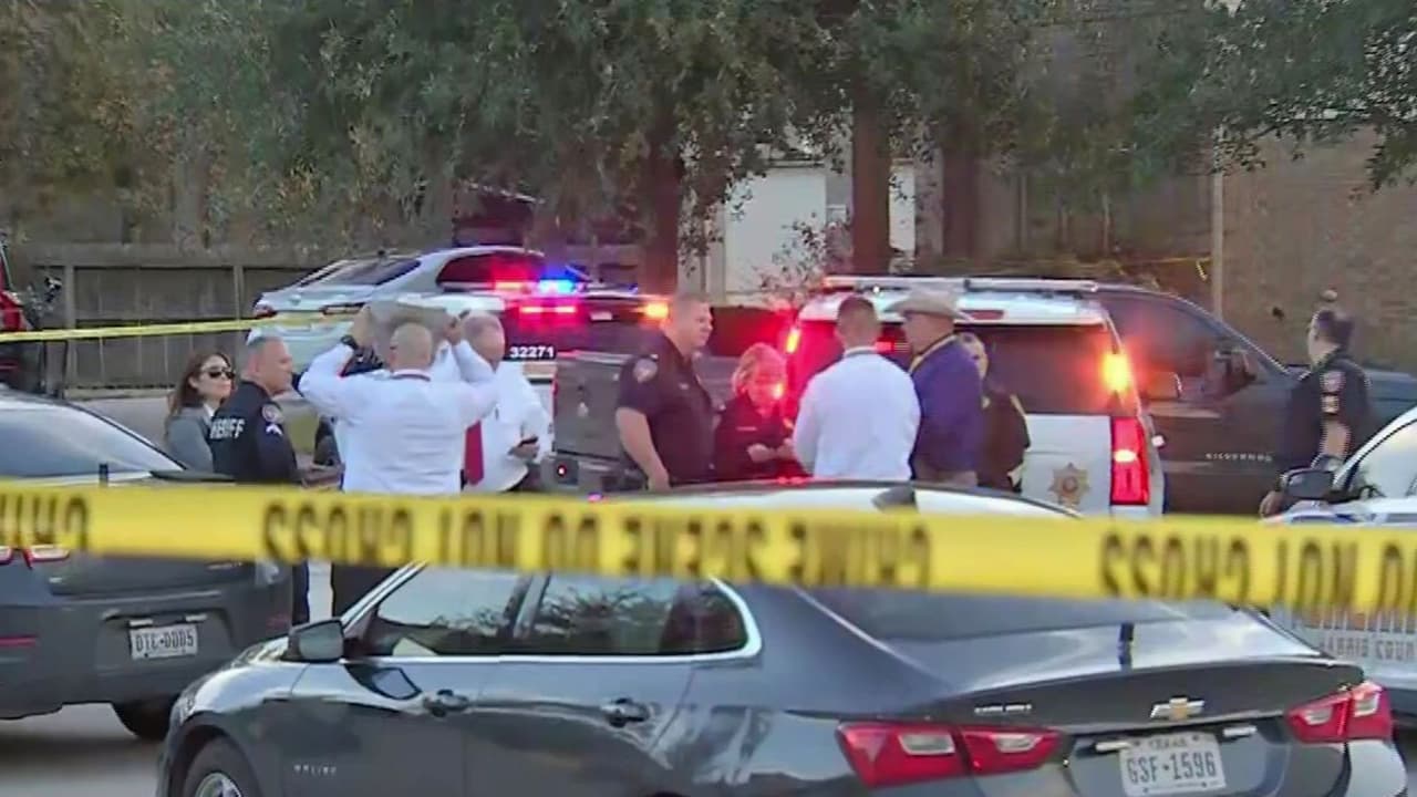 El primero de estos dos casos de homicidio-suicidio ocurrió el martes en la tarde en una casa en Spring, Texas. Una 
<a href="https://www.univision.com/local/houston-kxln/mujer-hallada-muerta-hija-homicidio-suicidio-condado-harris-olga-jaramillo" target="_blank">madre y su hija</a>, de 6 años, fueron halladas muertas.