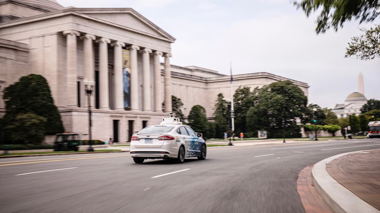 Ford is expanding to become the first company to test autonomous vehicles in Washington, D.C., according to the district, by establishing a self-driving vehicle business – a business that will be responsive to the needs of the city and its residents.