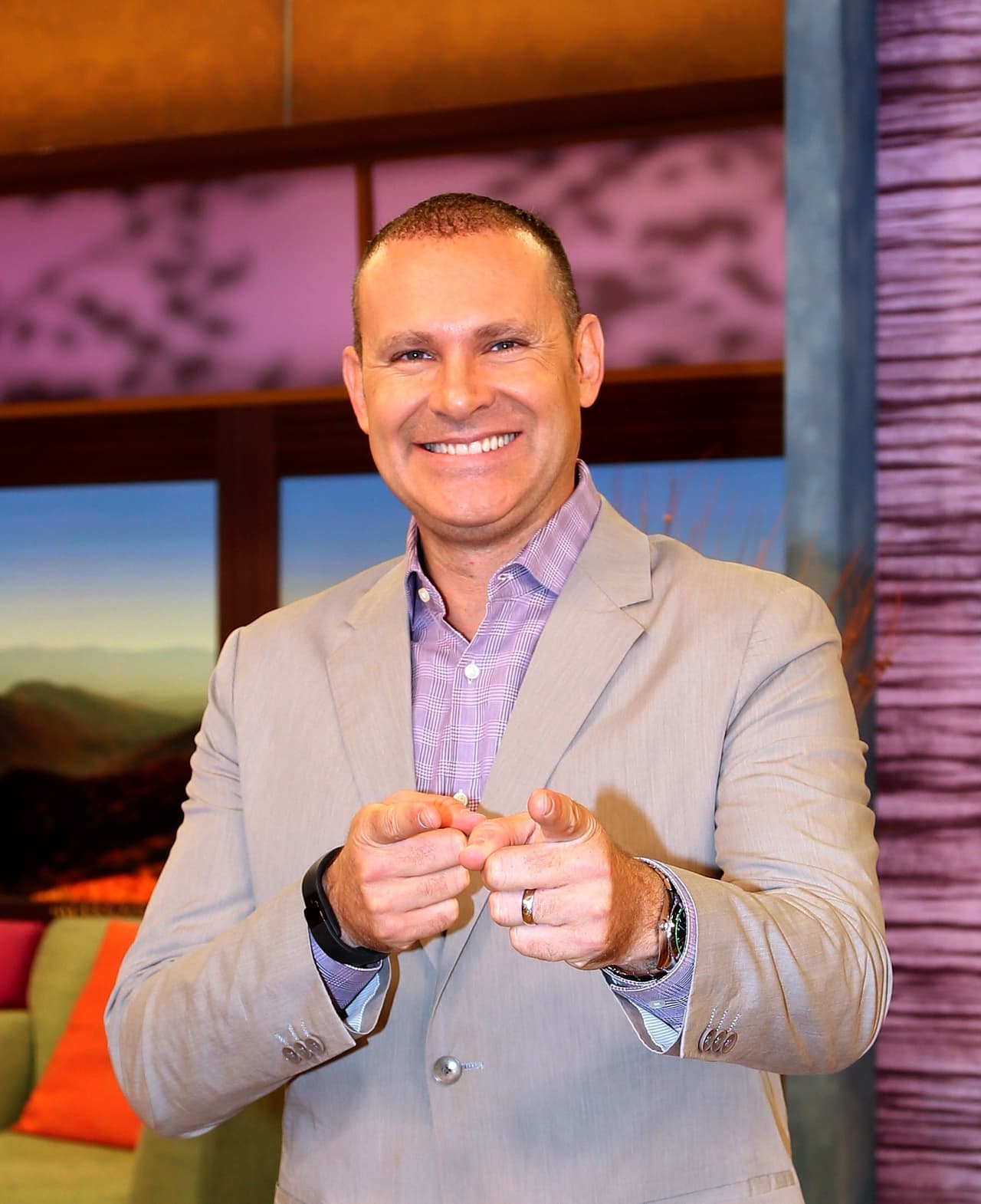 Alan Tacher también es un poco vanidoso y en 2015 se sometió a un implante de cabello.