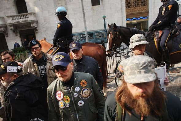 La ola de desempleo que azota Estados Unidos no hace excepciones, ni siquiera los héroes que lucharon en campo de batalla por el país están libres de pasar por el martirio de no encontrar empleo.