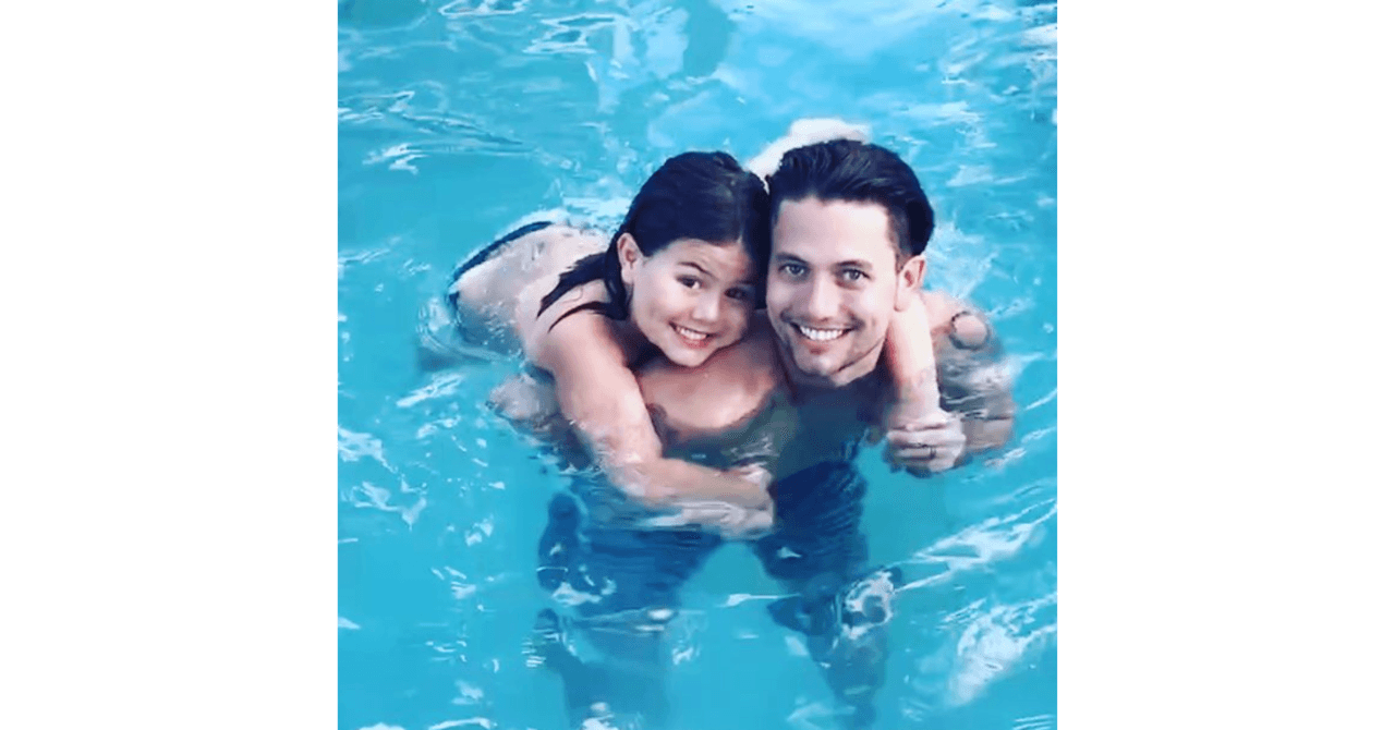 Jackson Rathbone familia