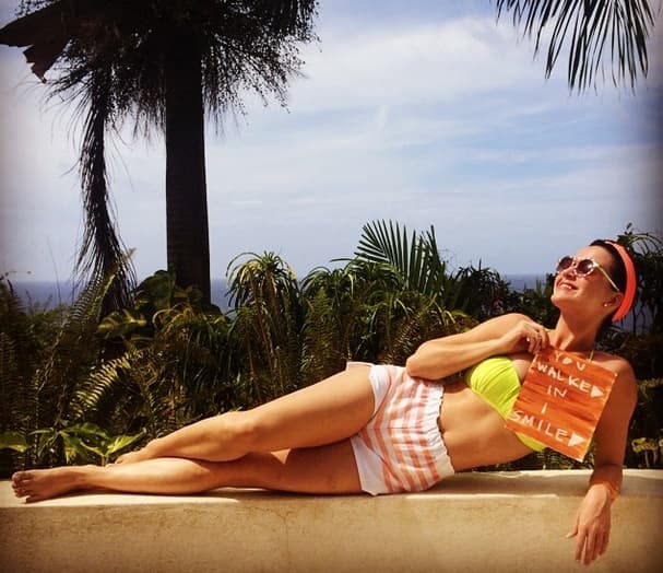 Sus piernas son la sensación, pues sabemos muy bien que Katy es amante de hacer ejercicio para tonificar sus músculos.